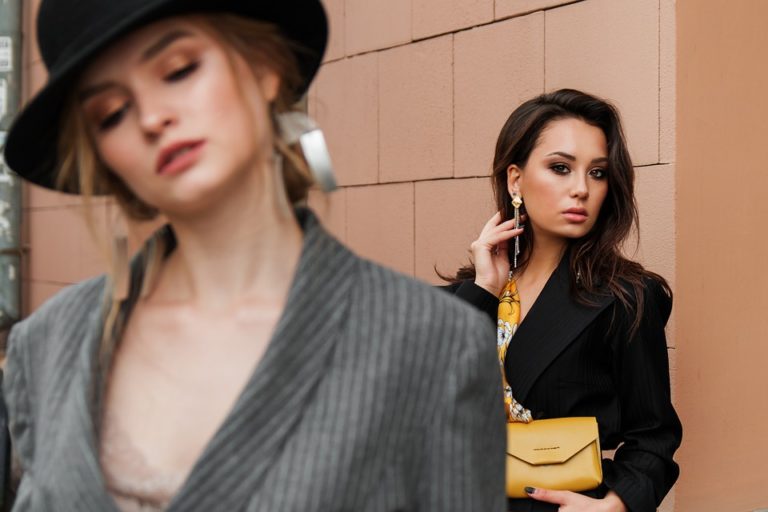 Módní trendy letošního podzimu. Nefrčí jen krokodýlí motiv