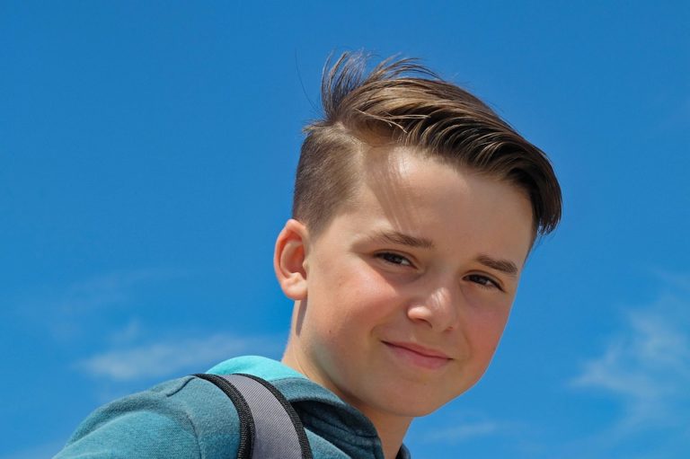 Věděli jste, že většina českých dětí hospodaří s penězi už od raného věku?